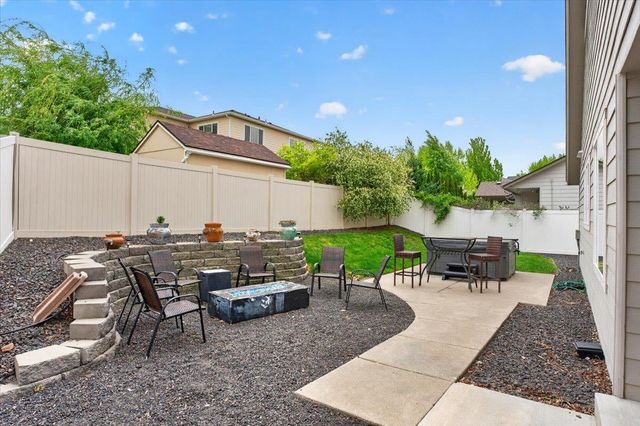 1725 S Clover Dr, Veradale, WA 99016