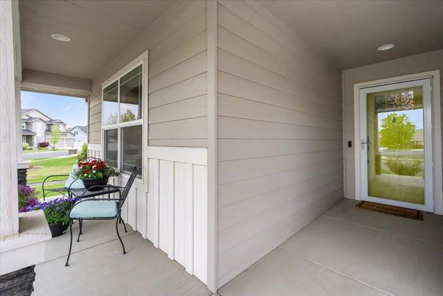 1725 S Clover Dr, Veradale, WA 99016