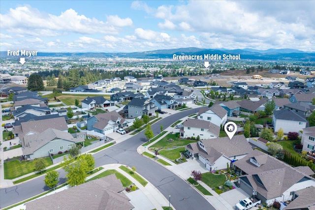 1725 S Clover Dr, Veradale, WA 99016