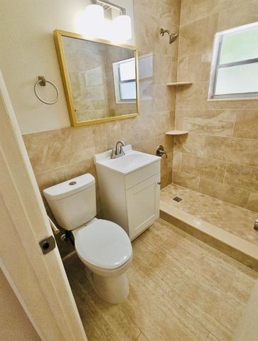 10011 N 23RD STREET, Tampa, FL 33612