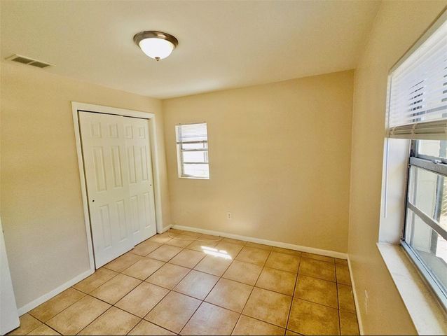 10011 N 23RD STREET, Tampa, FL 33612