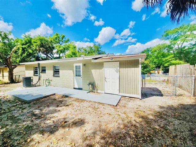 10011 N 23RD STREET, Tampa, FL 33612