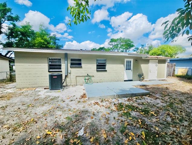 10011 N 23RD STREET, Tampa, FL 33612