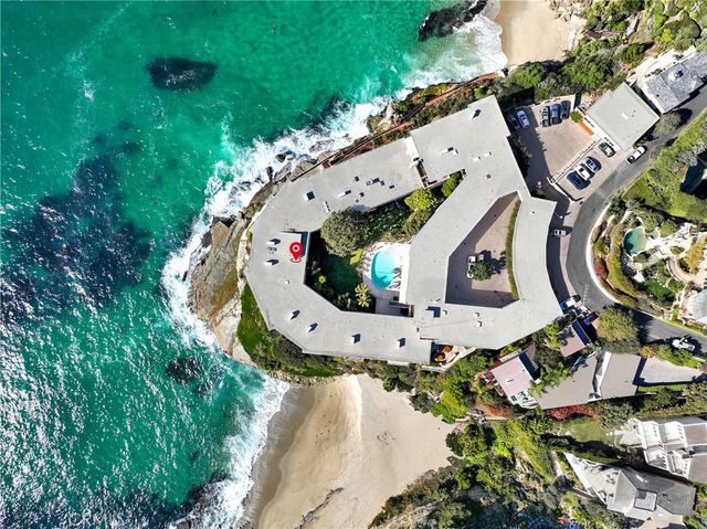 31561 Table Rock Dr. 213, Laguna Beach, CA 92651