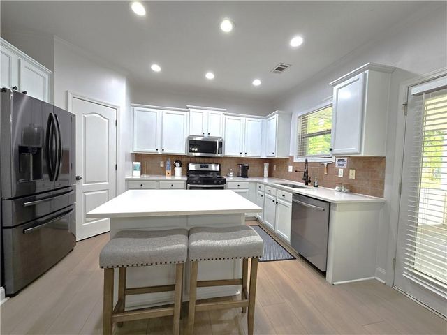 379 Peachstone Way, Lawrenceville, GA 30043