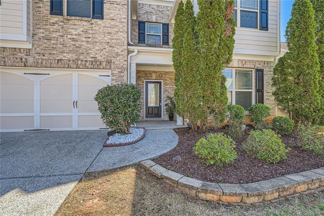 379 Peachstone Way, Lawrenceville, GA 30043