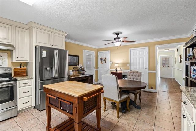 11 Paige Street, Cartersville, GA 30121