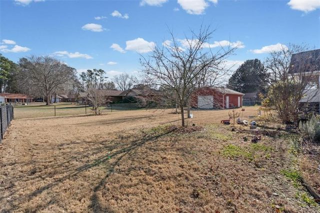 11 Paige Street, Cartersville, GA 30121