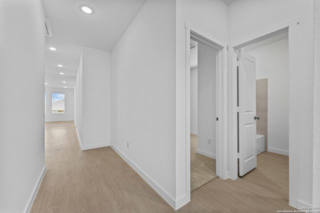 31952 Ambrose St, Bulverde, TX 78163