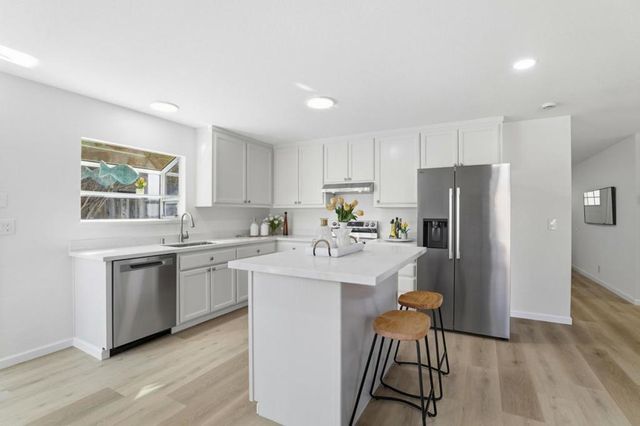 7085 Via Pacifica, San Jose, CA 95139