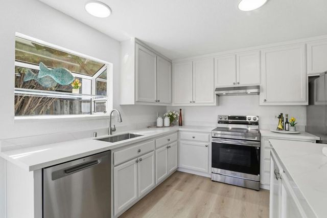 7085 Via Pacifica, San Jose, CA 95139