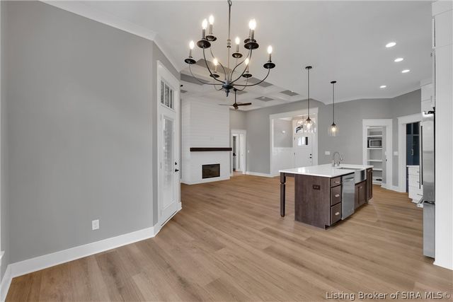 6325 Cliff Drive, Jeffersonville, IN 47130