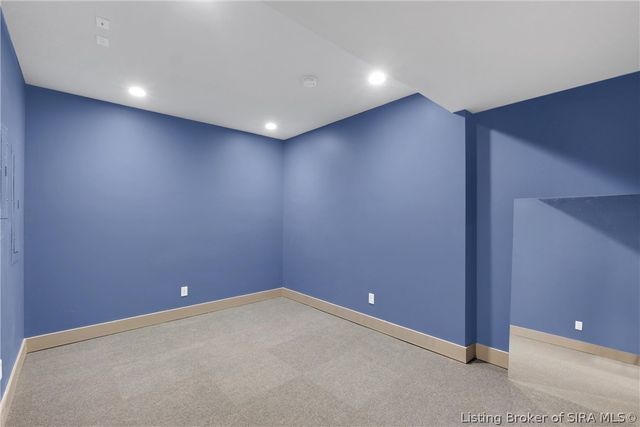 6325 Cliff Drive, Jeffersonville, IN 47130