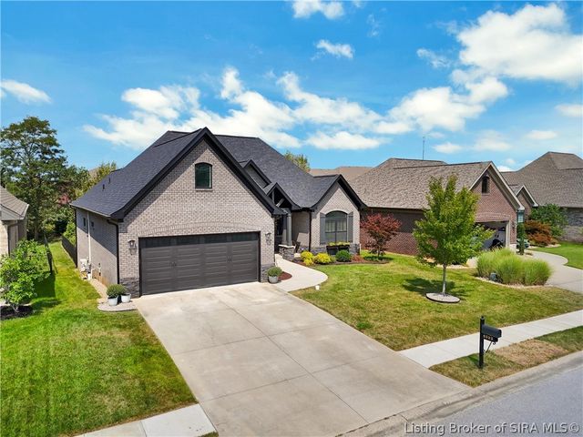 6325 Cliff Drive, Jeffersonville, IN 47130