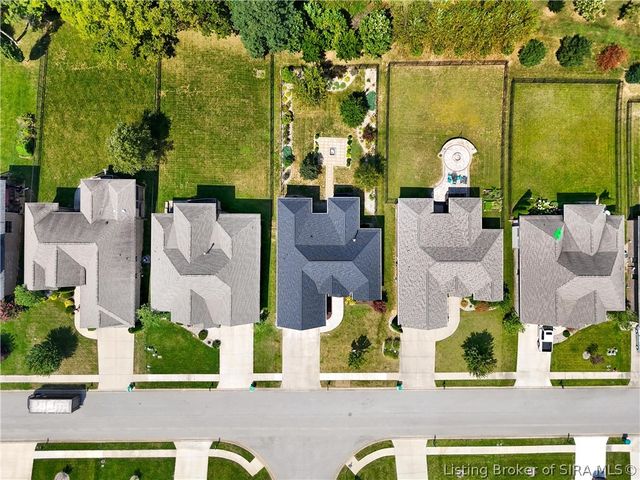 6325 Cliff Drive, Jeffersonville, IN 47130