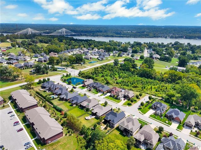 6325 Cliff Drive, Jeffersonville, IN 47130