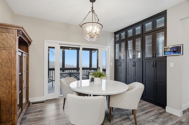 1740 W RIVER BLUFF CT, Columbia, MO 65201