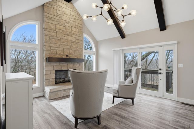 1740 W RIVER BLUFF CT, Columbia, MO 65201