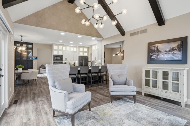 1740 W RIVER BLUFF CT, Columbia, MO 65201