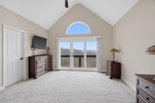 1740 W RIVER BLUFF CT, Columbia, MO 65201