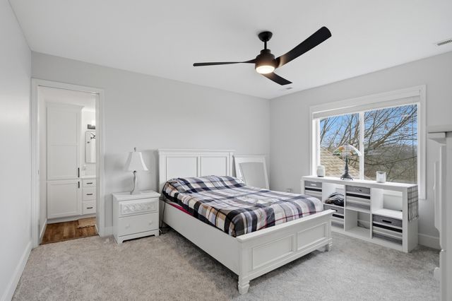 1740 W RIVER BLUFF CT, Columbia, MO 65201