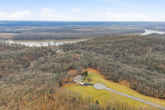 1740 W RIVER BLUFF CT, Columbia, MO 65201