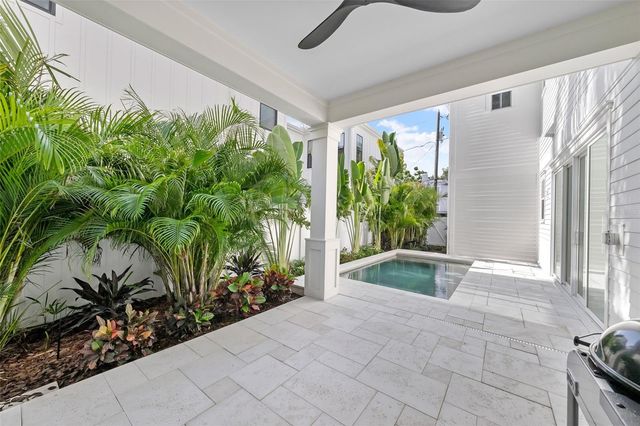 321 12TH AVENUE NE, St Petersburg, FL 33701