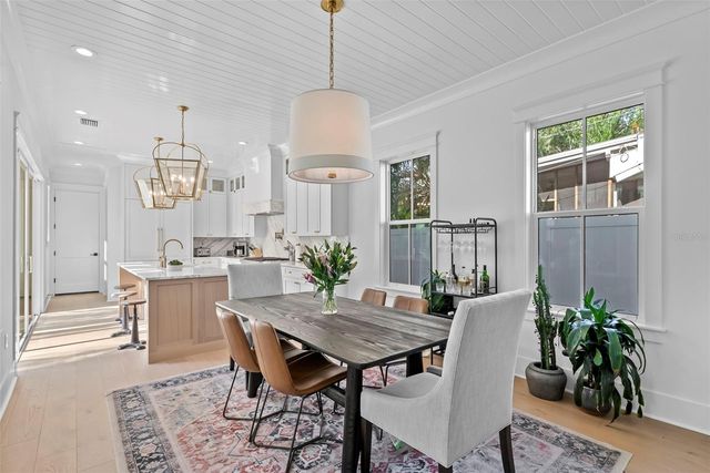 321 12TH AVENUE NE, St Petersburg, FL 33701