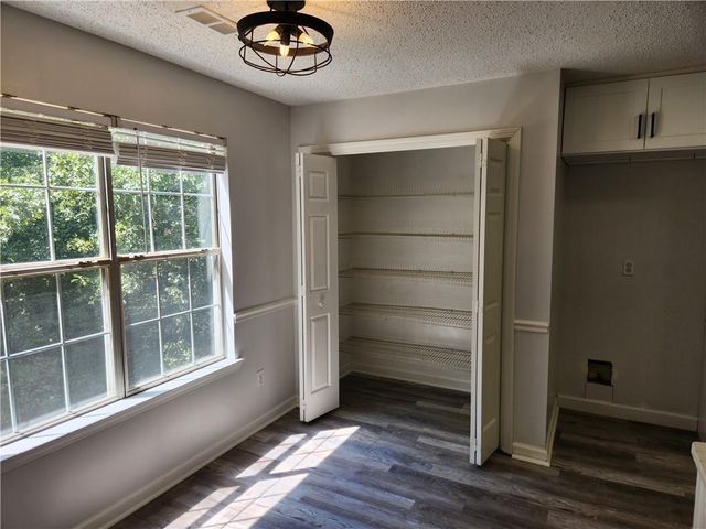 922 Sweetwater Way, Mcdonough, GA 30253