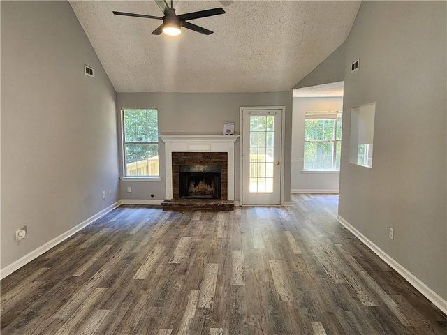 922 Sweetwater Way, Mcdonough, GA 30253