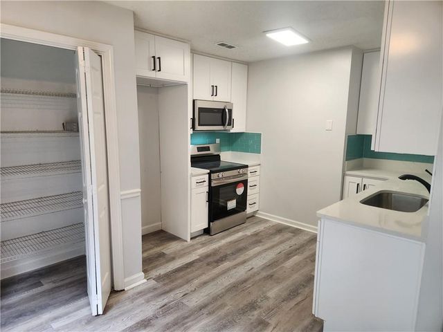 922 Sweetwater Way, Mcdonough, GA 30253