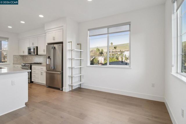 257 Bolt Ct, Hayward, CA 94544