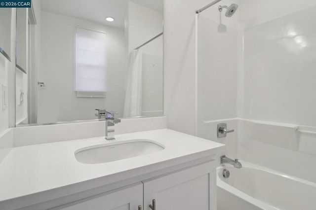 257 Bolt Ct, Hayward, CA 94544