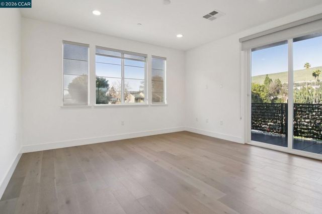 257 Bolt Ct, Hayward, CA 94544