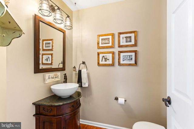 14 HONEYSUCKLE DR, Sewell, NJ 08080