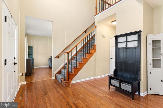 14 HONEYSUCKLE DR, Sewell, NJ 08080