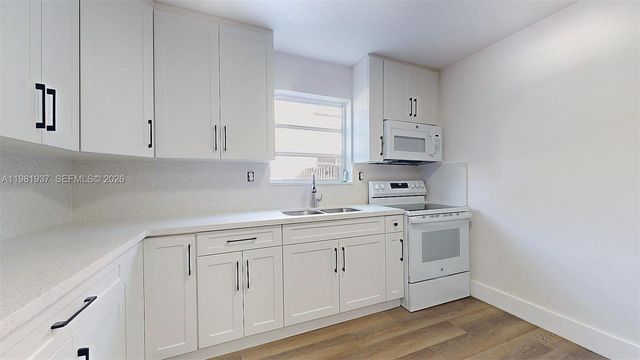 1670 W 42nd St 1670, Hialeah, FL 33012