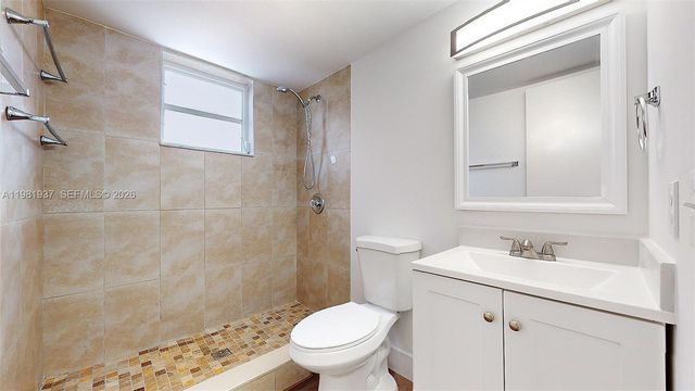 1670 W 42nd St 1670, Hialeah, FL 33012