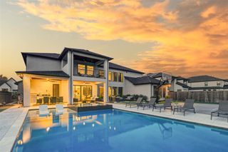 10138 Regatta Shore Drive, Missouri City, TX 77459