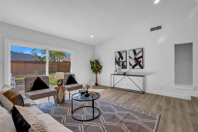 11602 Big TRL, Austin, TX 78759