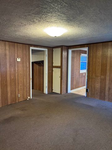 1608 CARR AVENUE, Fairbanks, AK 99709
