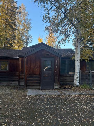 1608 CARR AVENUE, Fairbanks, AK 99709