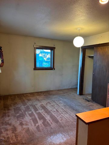 1608 CARR AVENUE, Fairbanks, AK 99709