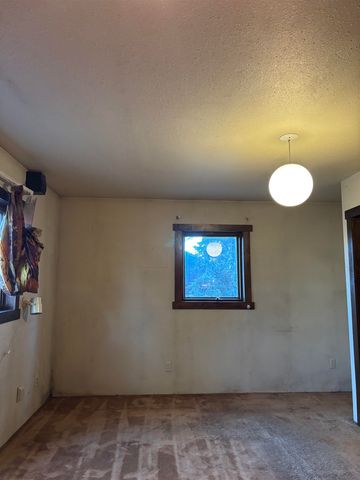 1608 CARR AVENUE, Fairbanks, AK 99709