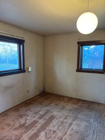 1608 CARR AVENUE, Fairbanks, AK 99709