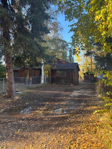 1608 CARR AVENUE, Fairbanks, AK 99709