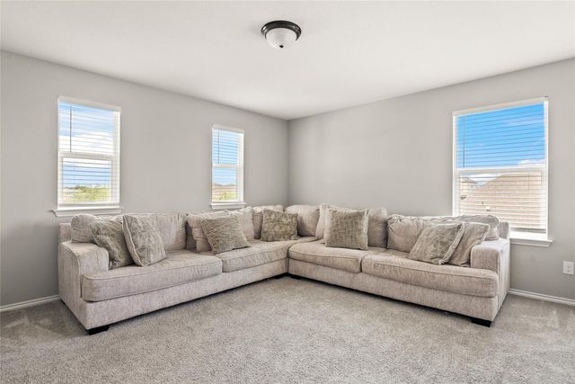 214 Saranac DR, Elgin, TX 78621