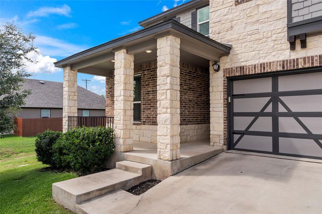 214 Saranac DR, Elgin, TX 78621