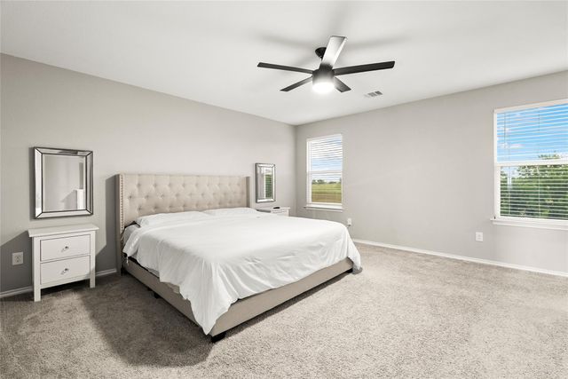214 Saranac DR, Elgin, TX 78621