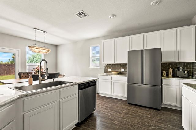 214 Saranac DR, Elgin, TX 78621